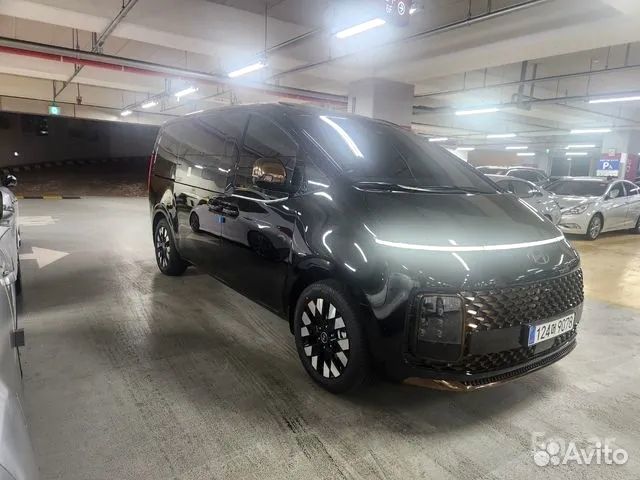 Hyundai Staria 2.2 AT, 2024, 76 км