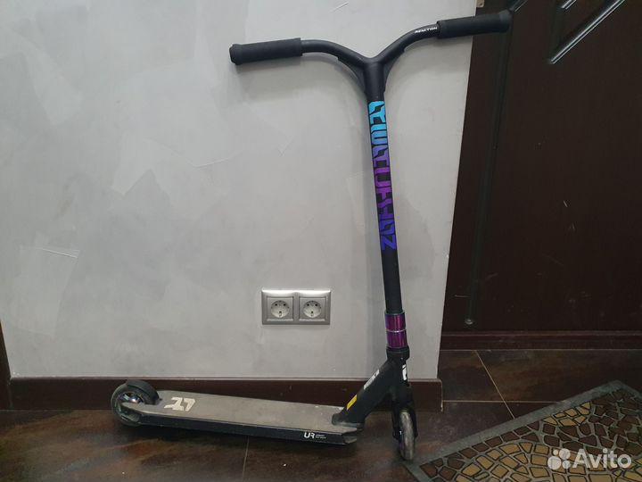 Трюковой самокат reaction stunt 3