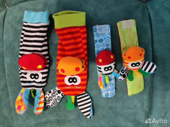 Развивающие игрушки, гусеница шуршалка, погремушки