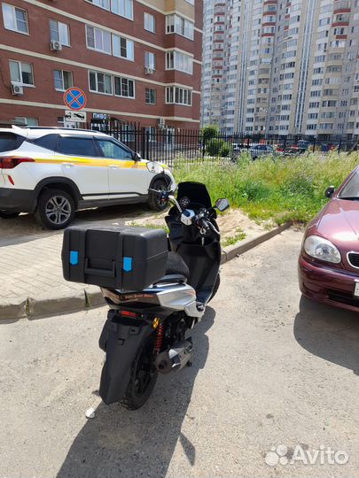 Скутер Galaxy 50/150