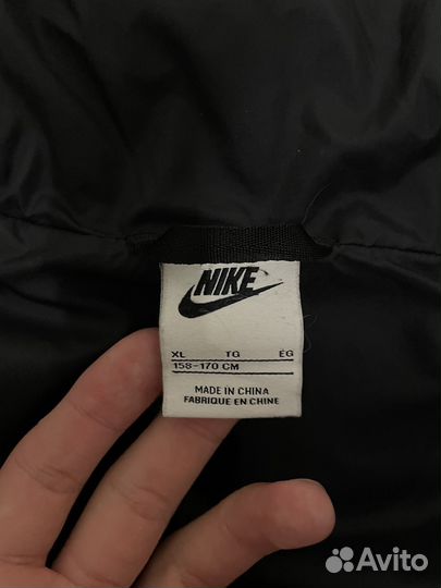 Пуховик мужской Nike