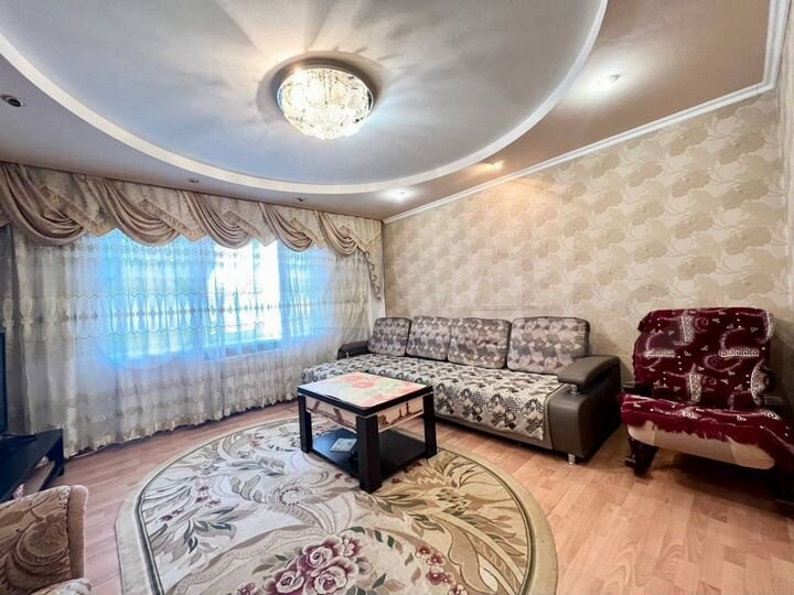 4-к. квартира, 77,6 м², 1/10 эт.