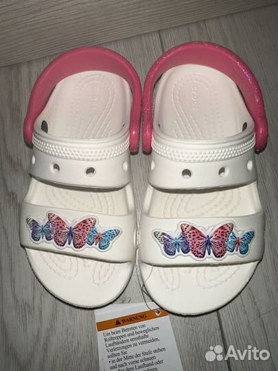 Сандалии crocs