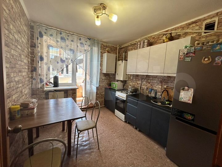 2-к. квартира, 60 м², 2/5 эт.