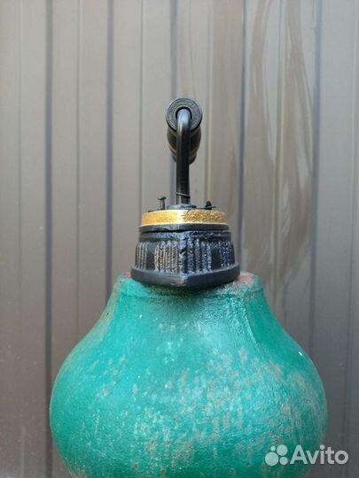 Чугунный утюг