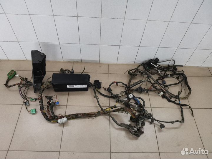 Проводка подкапотная Discovery 3 L319 276DT