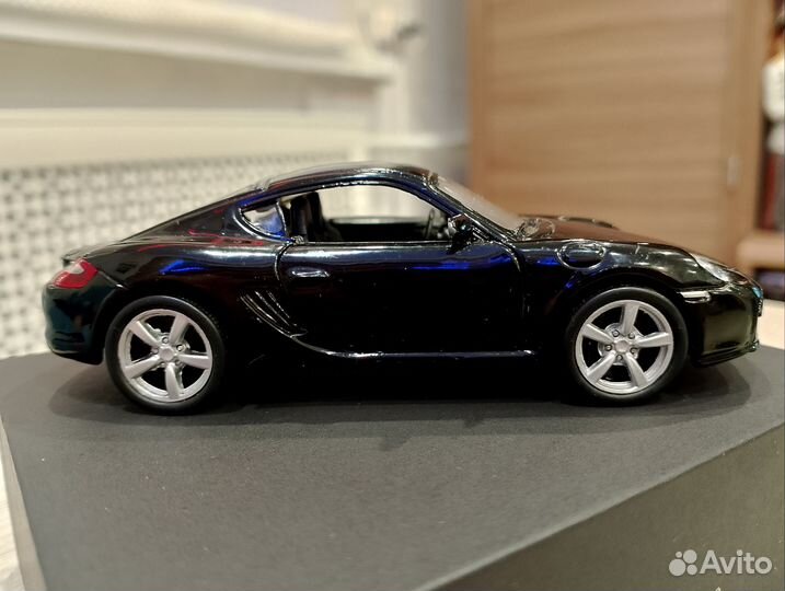 Моделька Porsche cayman s, металл