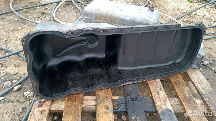 Поддон MAN D2066 в сборе