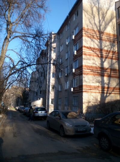 Комната 18 м² в > 9-к., 3/5 эт.