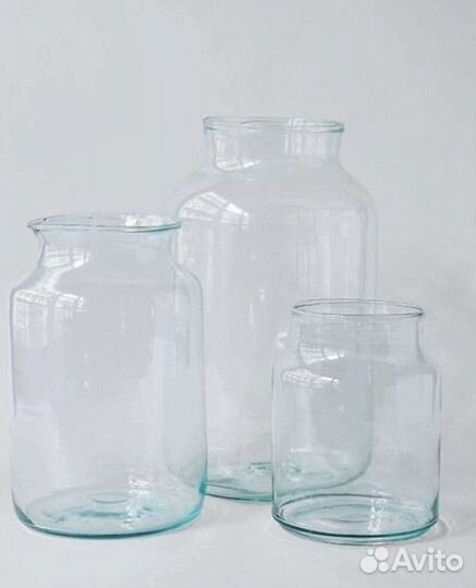 Винтажные банки, склянки, бутылки и графины