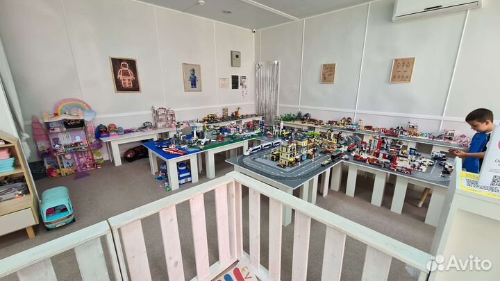 Игровая комната Lego Hotwheels LOL