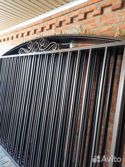 Бригада строителей