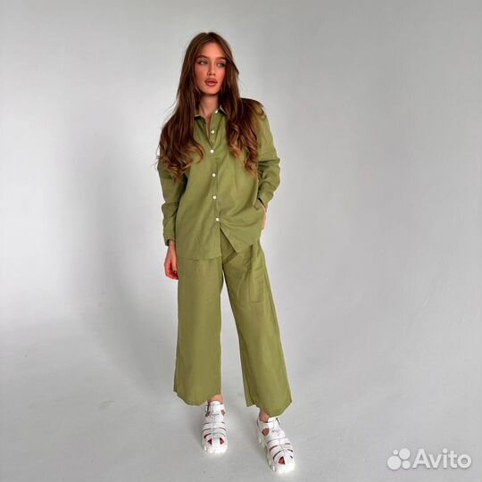 Костюм брюки с рубашкой