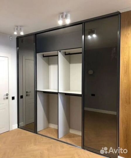 Шкафы на заказ 'Love awaits'