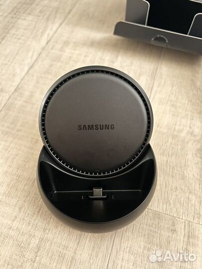 Док станция Samsung Dex station EE- MG950