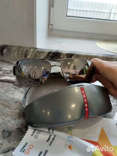 Солнцезащитные очки мужские Prada