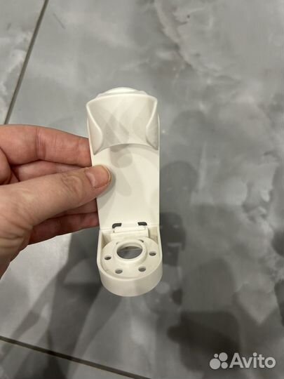 Держатель для зубных щеток