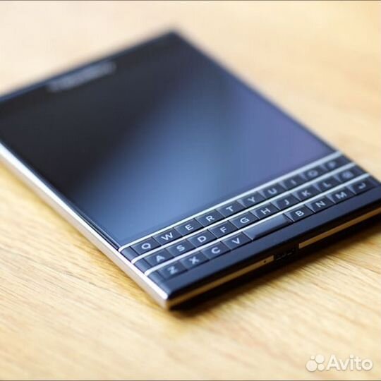 BlackBerry Passport, 3/32 ГБ