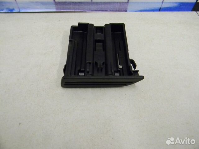 Накладка (кузов внутри) Focus III 2011