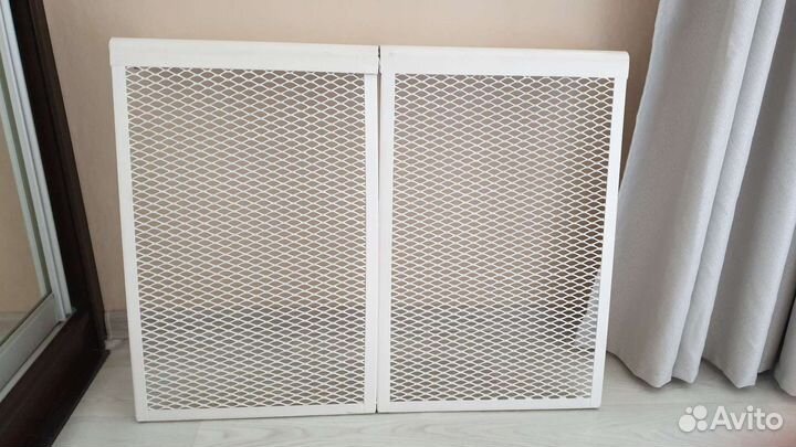 Экран на чугунную батарею