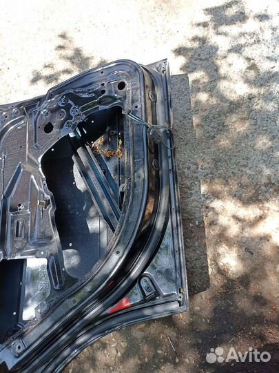 Бмв е39 дверь задняя левая чёрная
