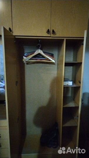 Шкаф стенка