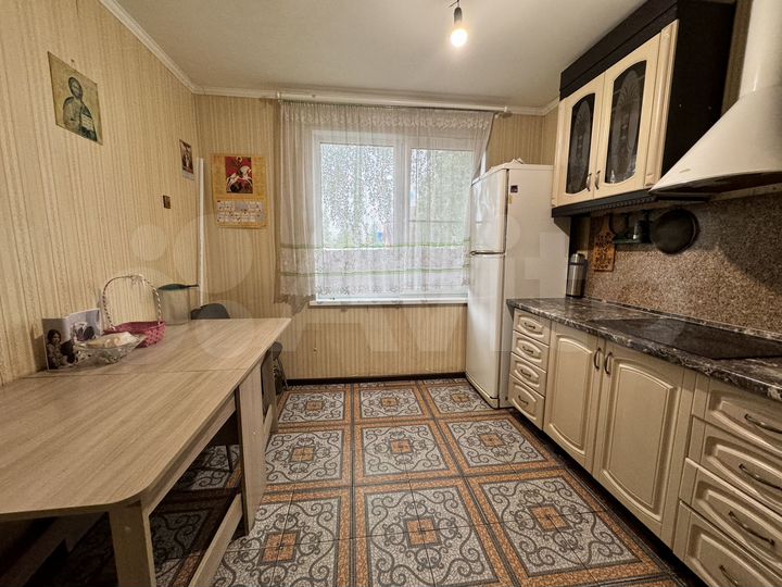 1-к. квартира, 40 м², 1/2 эт.