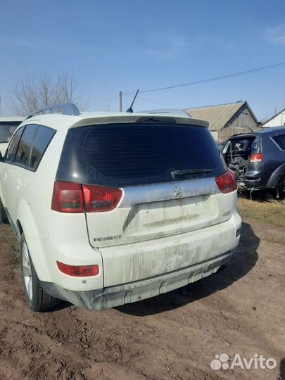 Дверь Peugeot 4007 Citroën c-crosser Outlander