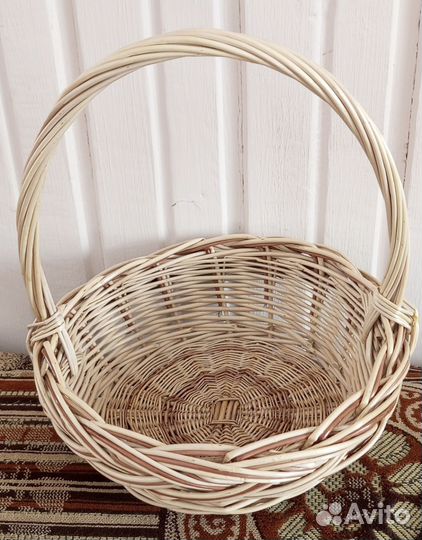 Корзина круглая плетенная