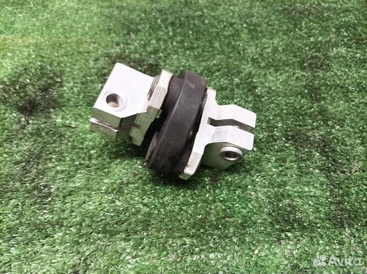 Кардан рулевой Land Rover