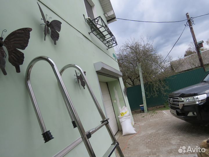 Лестница для бассейна