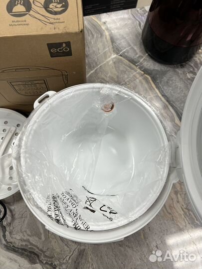 Мультиварка marta новая