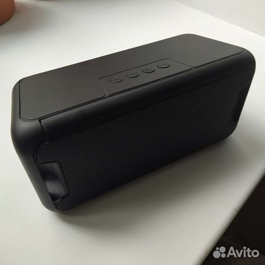 Блютуз колонка Dexp Р220