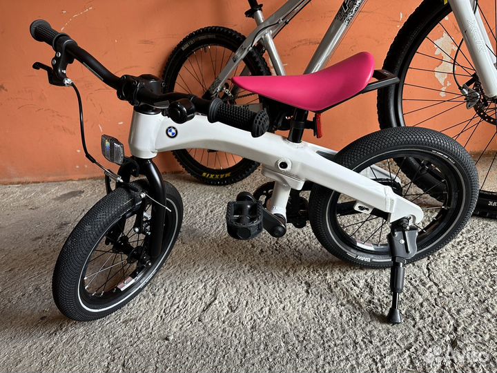 Беговел BMW kidsbike 2в1