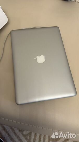 Apple macbook pro 13'3 inch