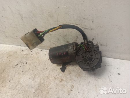 Моторчик стеклоочистителя передний