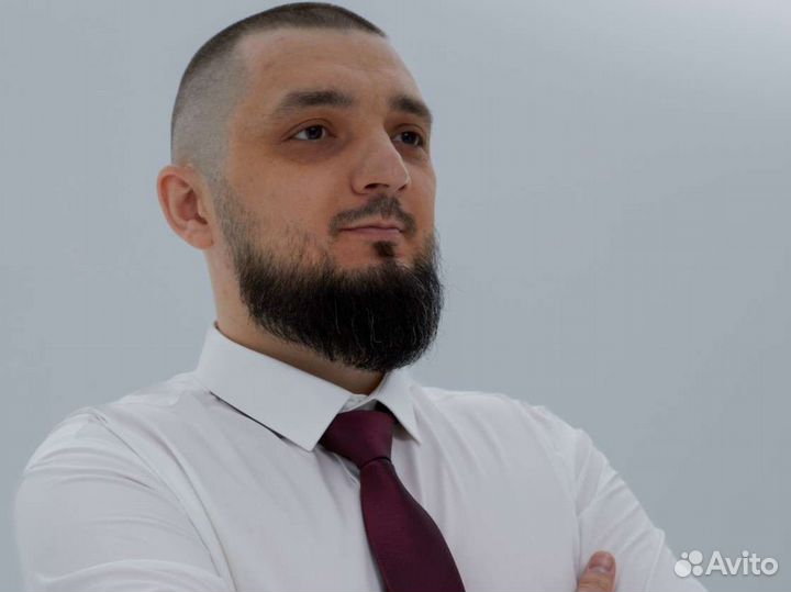 Специалист по тендерам