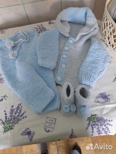 Детские вязаные костюмы для маленьких деток