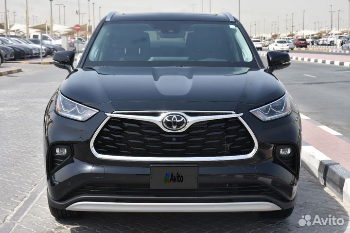 Toyota Highlander 3.5 AT, 2021, 24 200 км