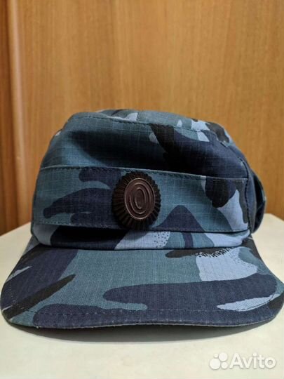 Зимние шапки, новые погоны, перчатки и полевая кеп