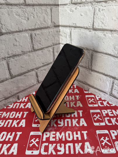 iPhone Xs, 256 ГБ