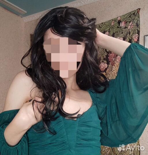 Чёрный парик