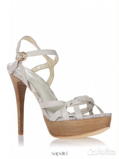 Очень изящные босоножки