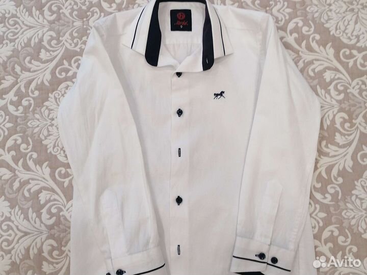 Продам рубашки для мальчика 128-134