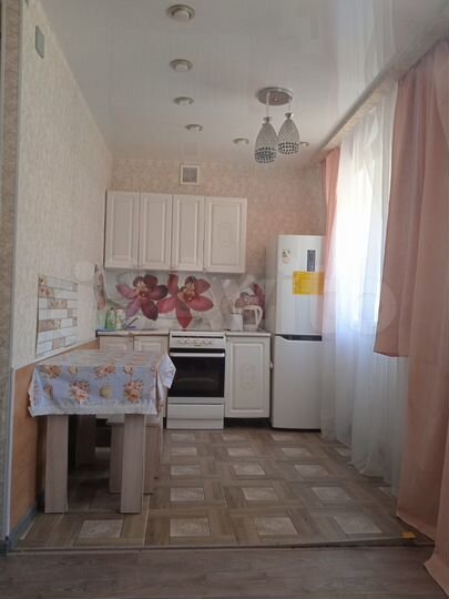 2-к. квартира, 55 м², 1/5 эт.