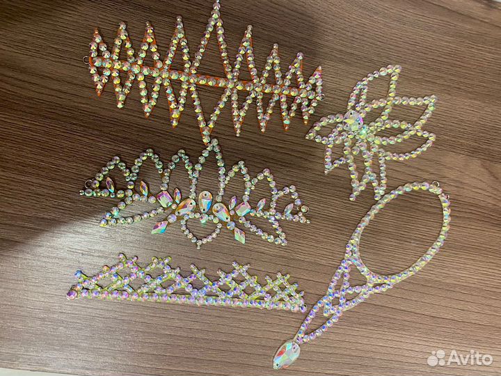 Украшение на пучок для гимнасток