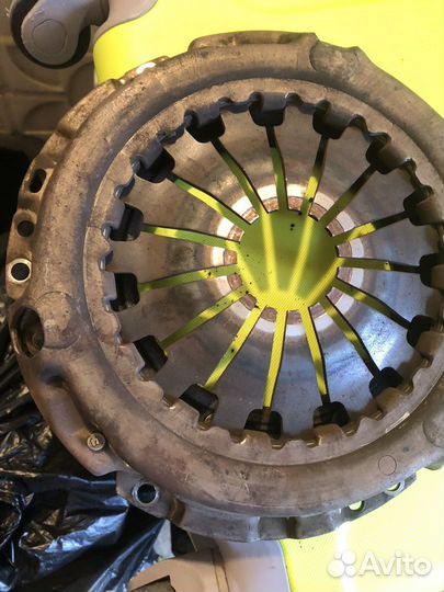 Диск и корзина сцепления toyota corolla 2008 робот