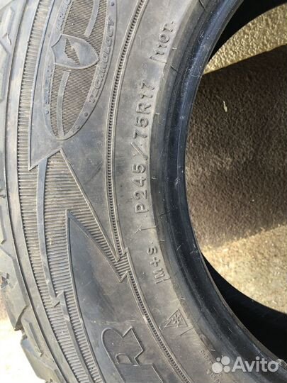 Goodyear Wrangler AT 245/75 R17 110T
