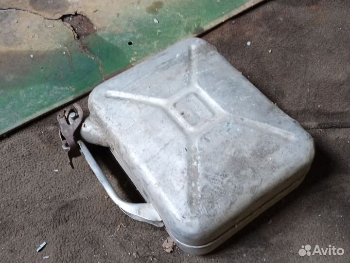 Канистра для питьевой воды