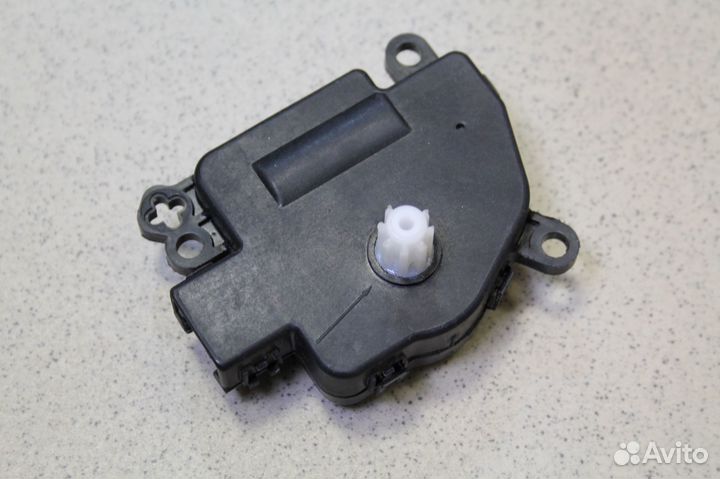 Актуатор сломано крепление воздушной заслонки отоп